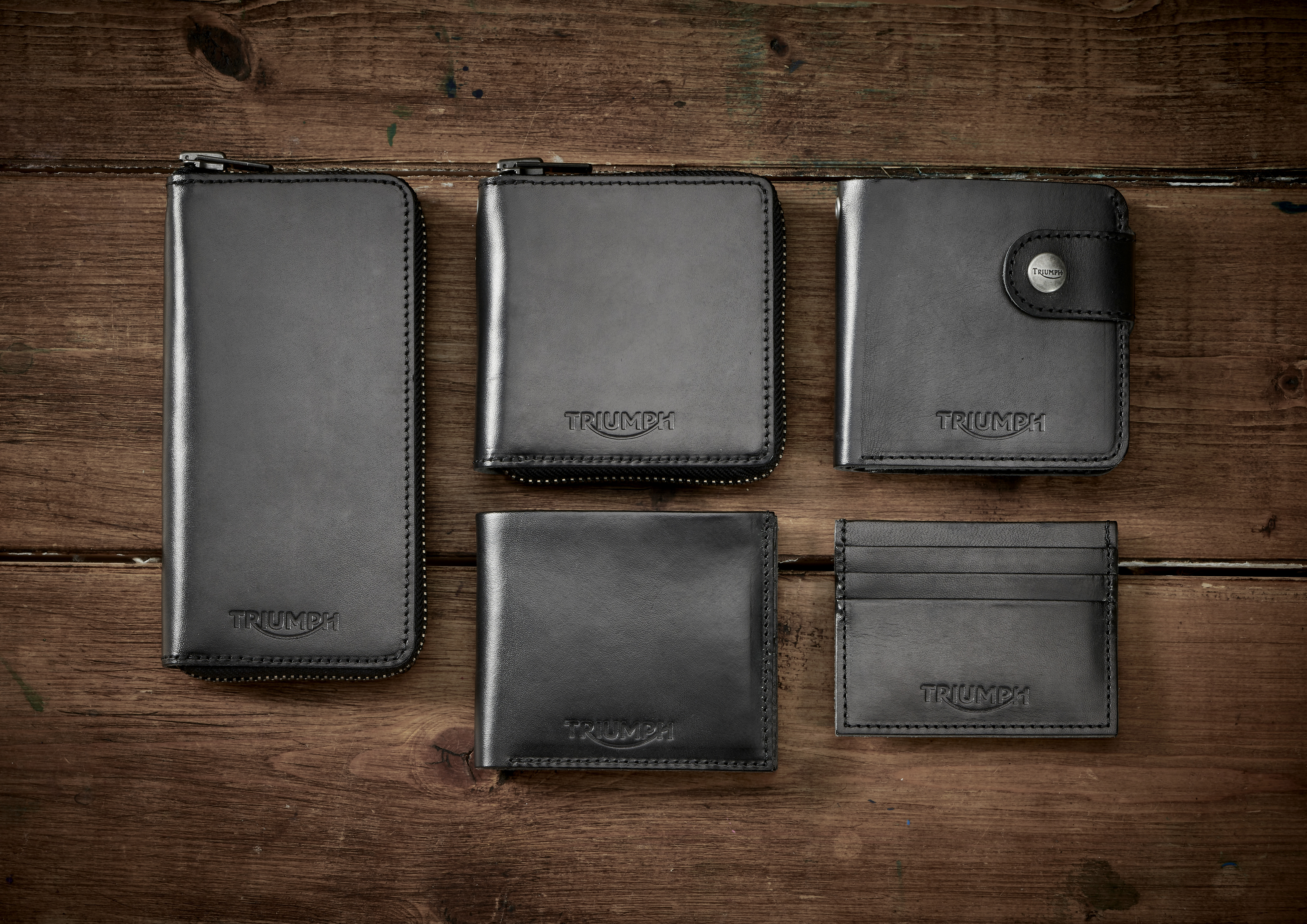 Square Zip Leather Wallet in Black| Leather Accessories